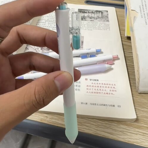 沙漏笔!时空胶囊中性笔按压出芯笔帽可旋转黑笔学生无聊解闷神器