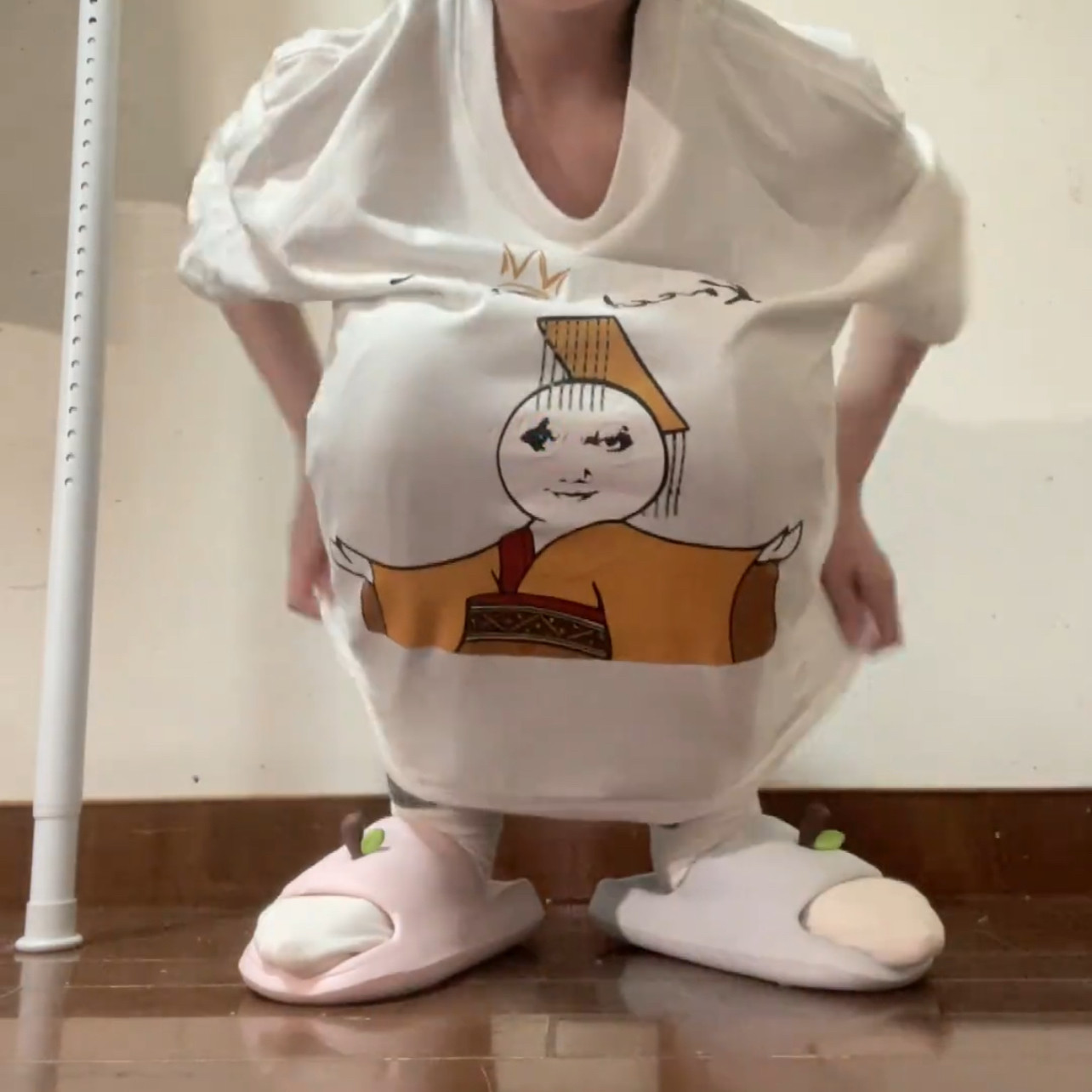 男女同款夏季学生情侣装圆领上衣T恤可亮灯搞怪龙图短袖会发光