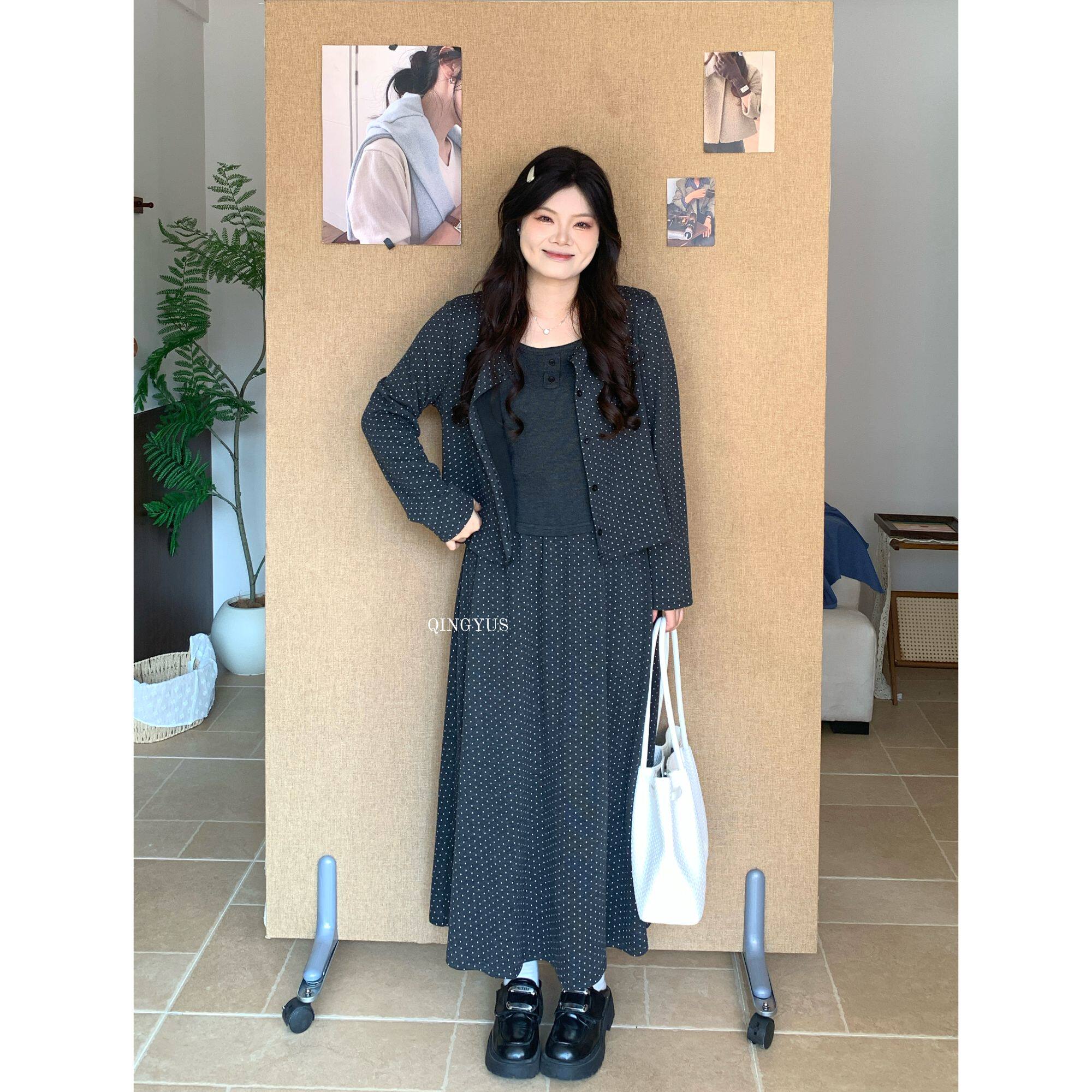 青屿衫-微胖大码秋季韩系慵懒风气质波点开衫吊带半身裙三件套装