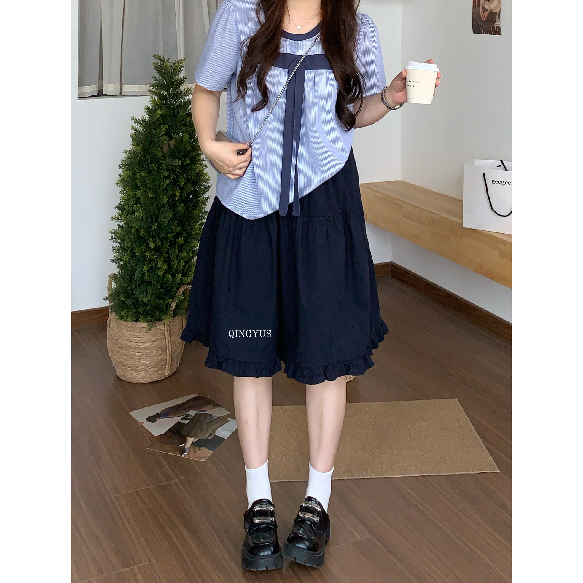 青屿衫-微胖夏季大码甜美少女风褶皱木耳边中裙高腰显瘦A字半身裙