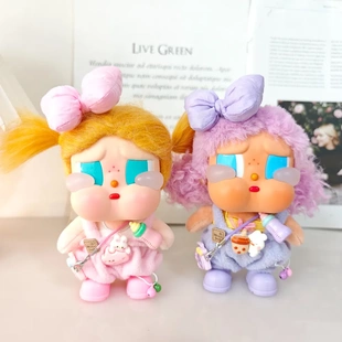 子 衣服鞋 Crybaby盲盒着替装 哭娃度假Vacation搪胶毛绒挂件背带裤