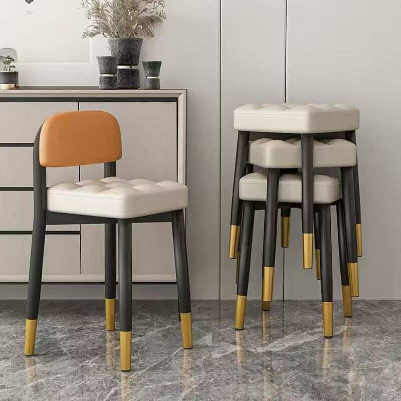 餐桌椅子家用靠背2022新款加厚网红轻奢高级感面包坐垫可叠放凳子