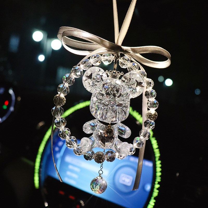 汽车挂件新款大耳熊车载挂饰女士车内后视镜吊坠车上装饰用品