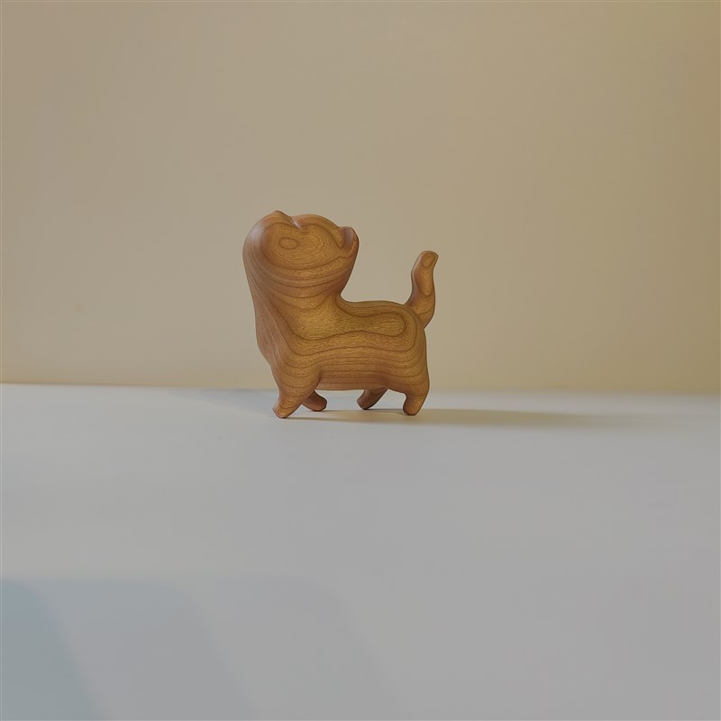 冰冷森林实木傲娇猫木雕擡头猫软萌治愈U可爱桌面摆件