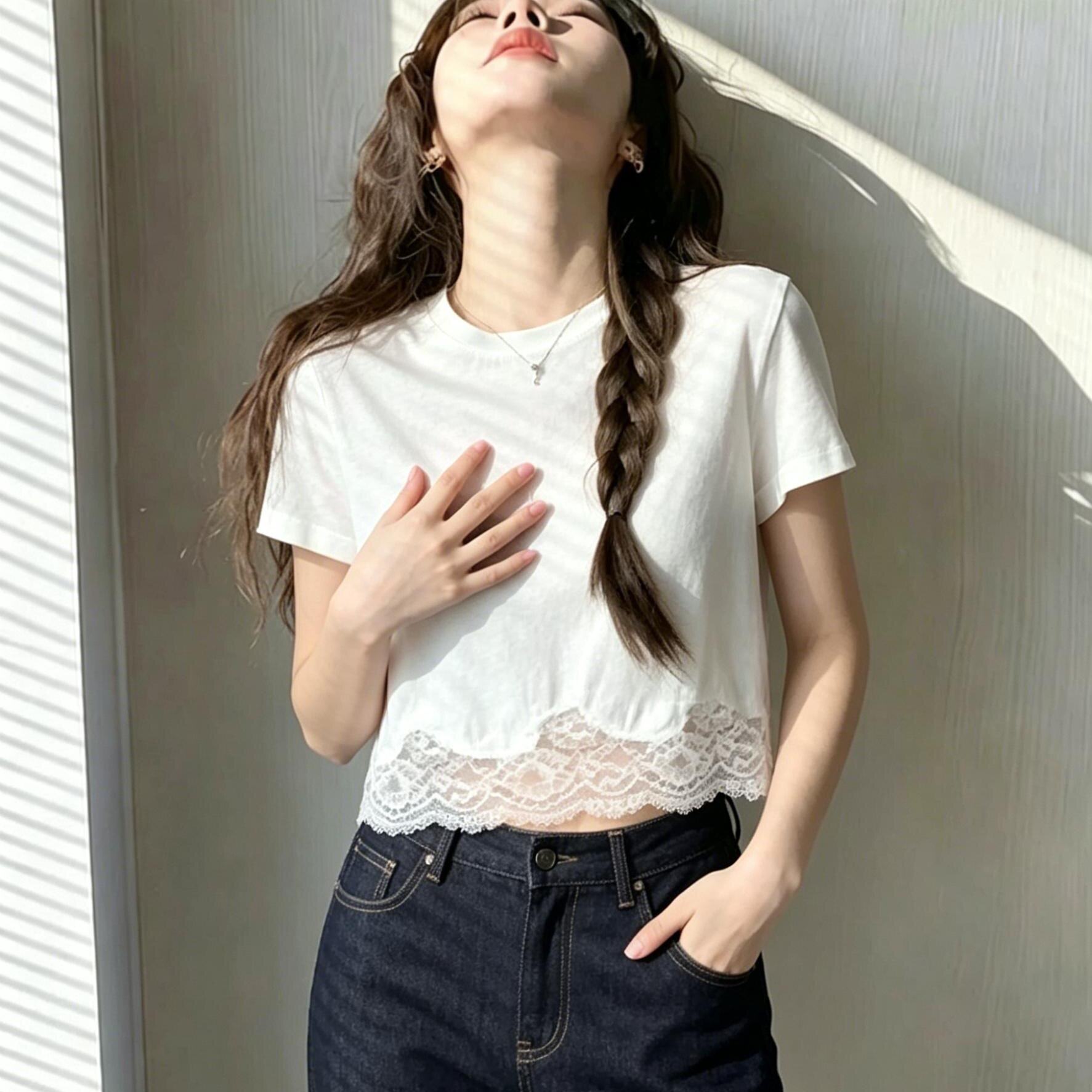 韩系设计感时尚蕾丝拼接