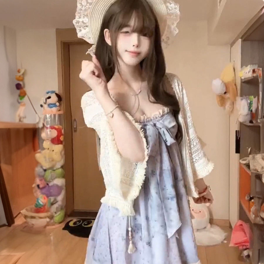 甜美度假风穿搭紫色蝴蝶