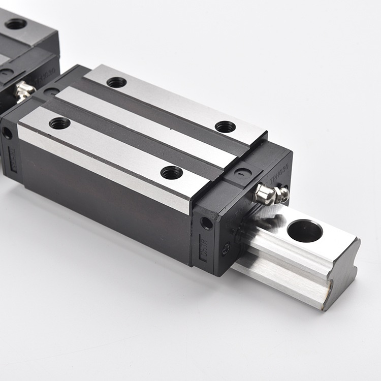 CHTR三环上银互换 TRHG30ACL法兰型高组加长滑块