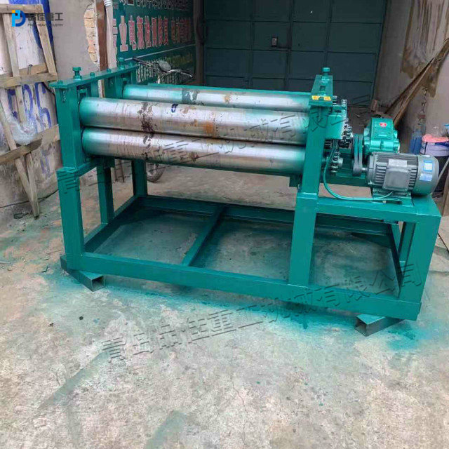 双压辊废旧油桶展平机 油漆桶铁皮滚平机 凹陷不规则铁皮辗轧机