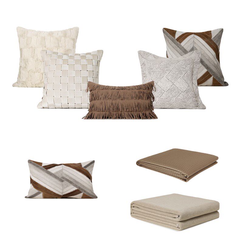 澜品米咖棕色牛皮样板房酒店会所抱枕轻H奢客厅沙发样板间靠包靠