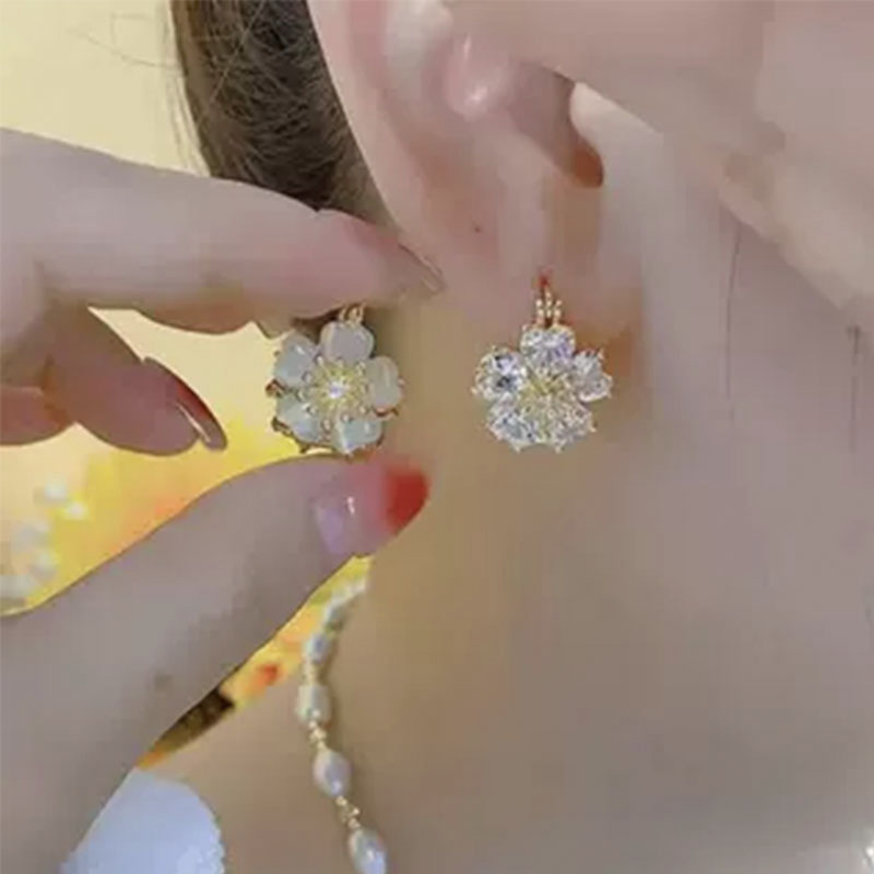 浪漫优雅精致耳钉小众高级花朵耳环时尚百搭气质耳饰女适合春季