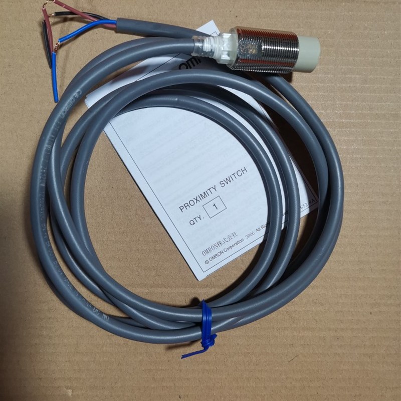 接近开关E2E-X5ME1-Z E2E- X10ME1-Z  E2E-X18ME1-Z高品质传感器