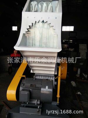 供应SWP-700塑料管材型材粉碎机破碎机 φ315以下PVC管PE管等粉碎