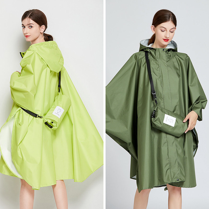 2022新品时尚大码宽松斗篷雨衣成人男女骑车防污户外走路防水雨披