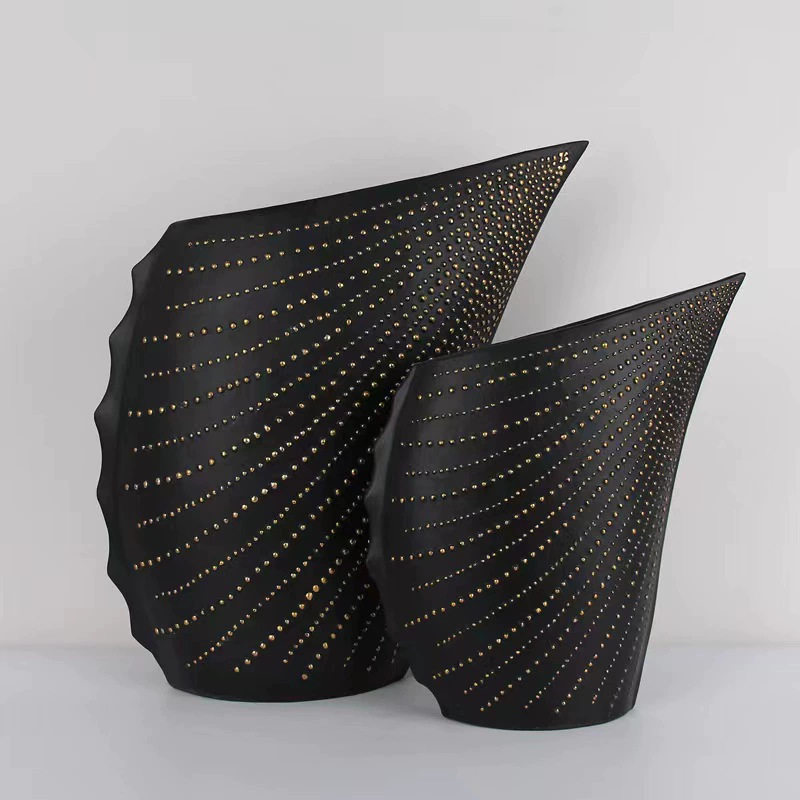 现代简约创意黑色树脂金色珠点花瓶花器不规则花瓶树脂桌面电视柜,橡塑材料及制品,其他塑料制品,淘宝优惠券,粉丝福利购,淘宝优惠卷