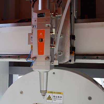 鸿济新款 矩形管 方管切管机伺服山东鸿济 全自动切管机