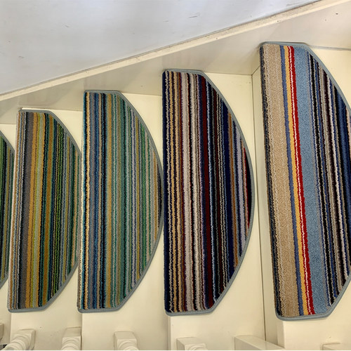 档羊毛楼b梯地毯阶梯式家用实木楼梯垫免胶自粘防滑踏步垫轻奢风