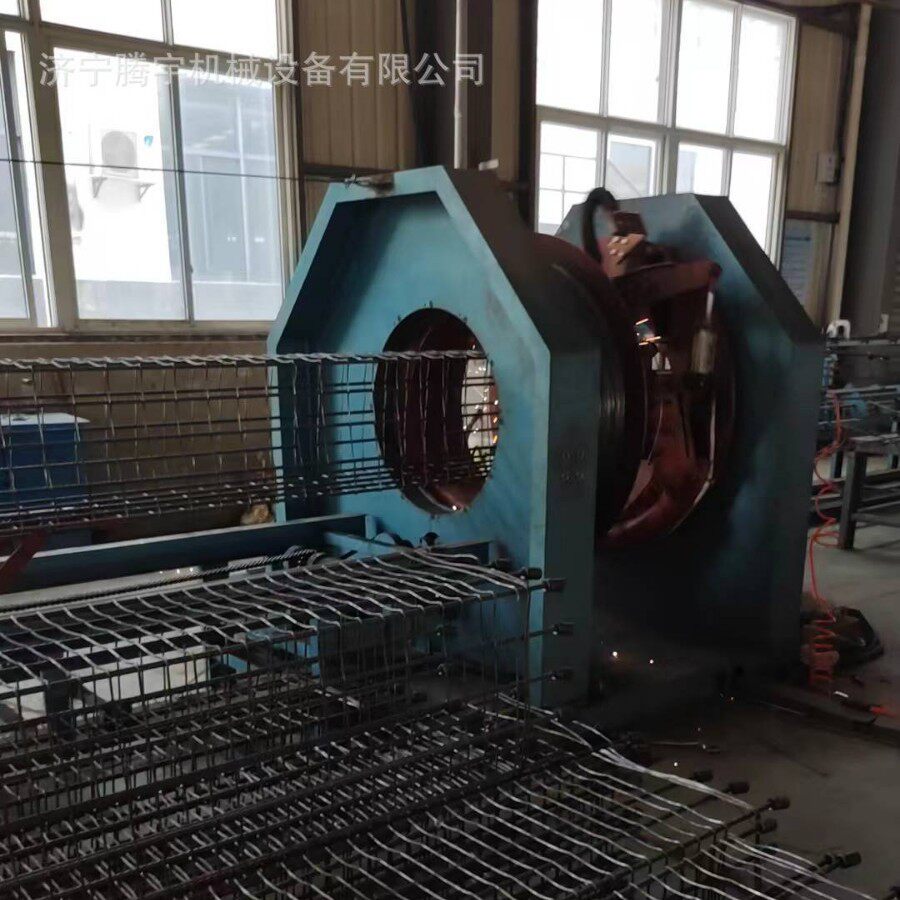钢筋笼滚焊机可以滚方桩的电阻焊多少钱管装绕筋机厂方桩滚笼设备