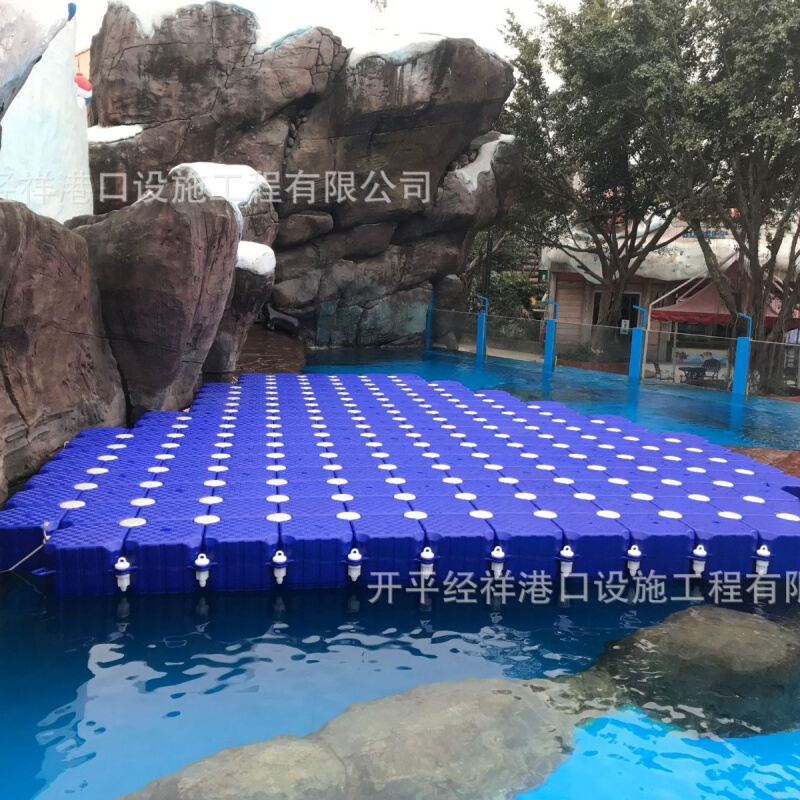 船型浮筒水上平台搭建浮桥平台游艇码头水上游泳池浮筒生产厂家