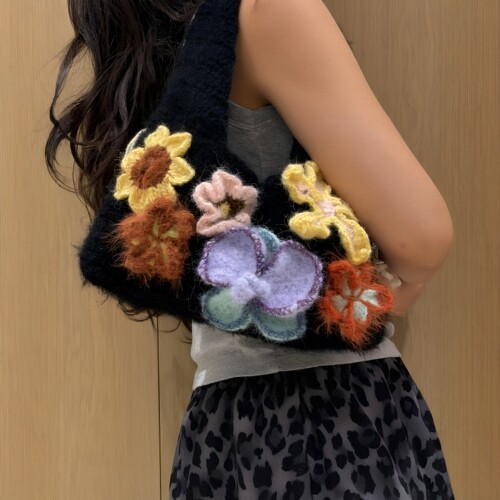 暗夜花簇繁花针织包钩织材料包