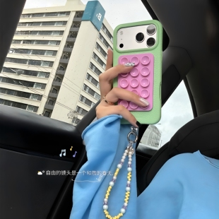 【万物皆可吸】八爪鱼硅胶手机吸盘多功能懒人手机支架魔力贴