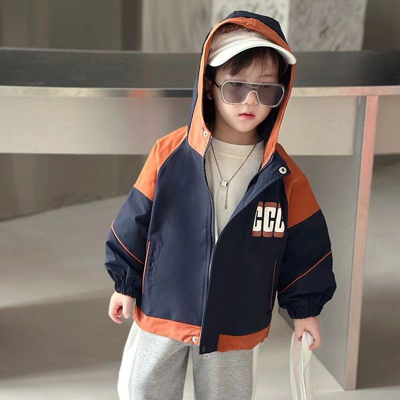 正品亲子男童风衣连帽外套2025新款洋气宝宝网红衣服潮儿童春秋装
