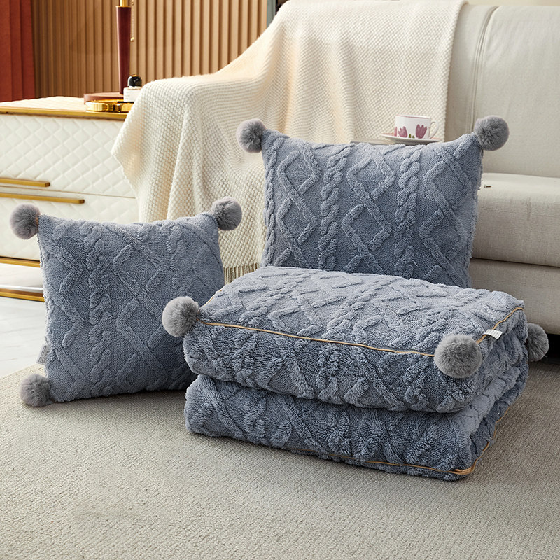 加厚珊瑚绒纯色抱枕n被子两用汽车用办公室午休宿舍保暖靠垫枕头