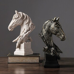 复古马头创意摆件艺术p家庭家居客厅卧室书房桌面酒柜树脂工艺品