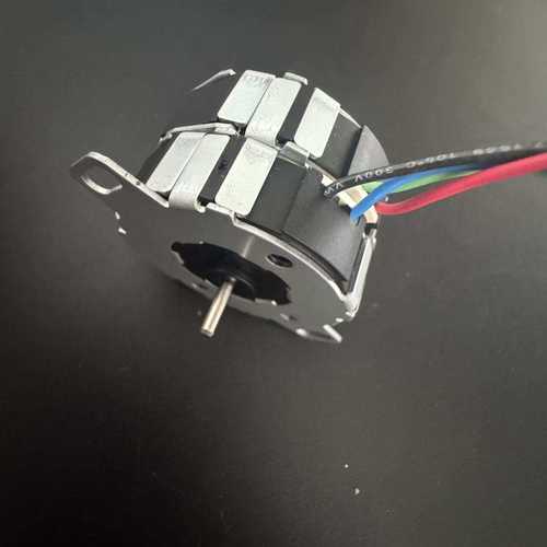 UBB13N05RAC65Y 思博步进电机 可根据需求生产 高精密度 saia