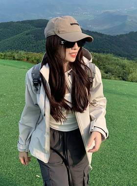 大眼LARGE EYE 冲锋衣外套风防水户外登山服小个子休闲秋款短外套