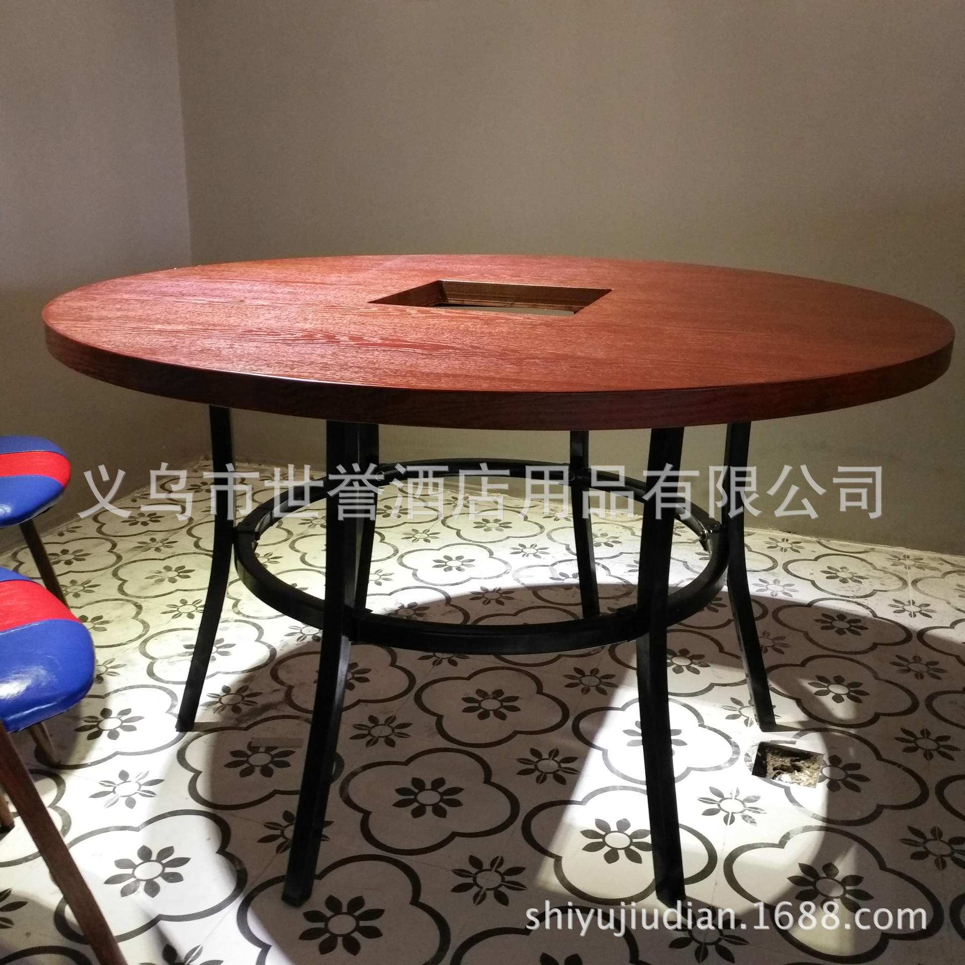 蜀大侠火锅店桌椅重庆火锅餐桌小肥羊火锅城桌椅潮汕牛肉火锅餐桌