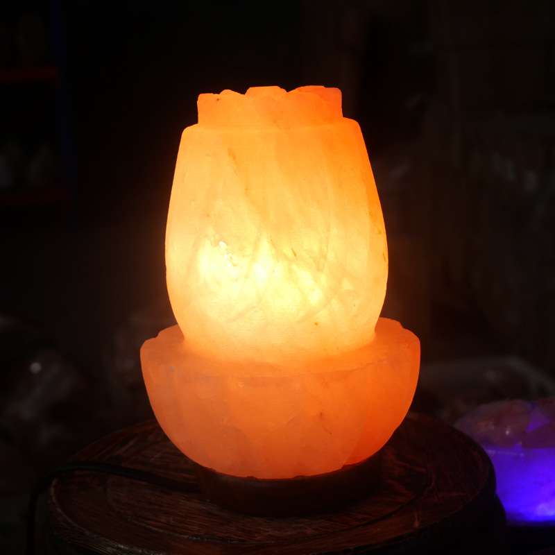 喜马拉雅盐灯厂家 莲花造型盐灯  雕刻盐灯 招财礼品水晶盐灯
