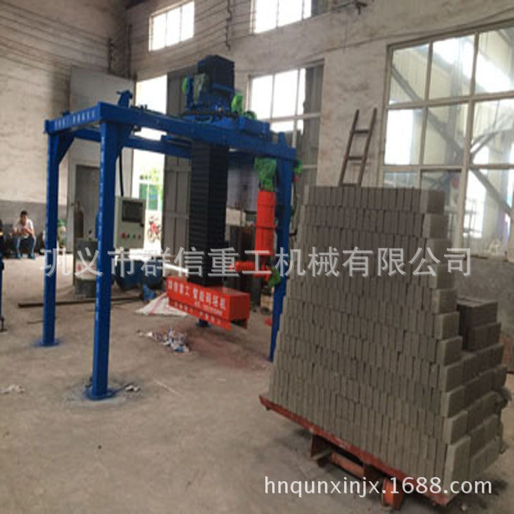 新型郑州实心砖头码垛夹砖机