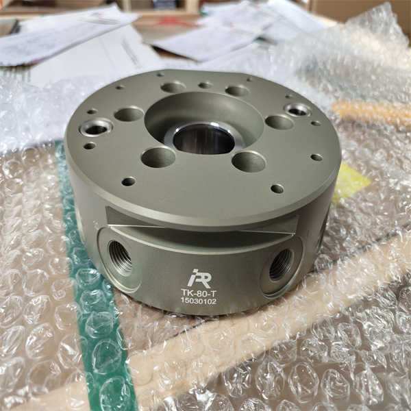 Sub-D 连接器 EC25-SUB-D-T带安全锁IPR机器人工具更换器TK-200-R