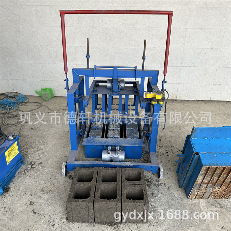 200*60路面对角水泥砖机家用自动空心免烧水泥压砖新型多孔砌块机