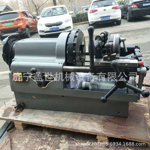 3寸电动套丝机设有正反转装置用于加工管子外螺纹的电动工具