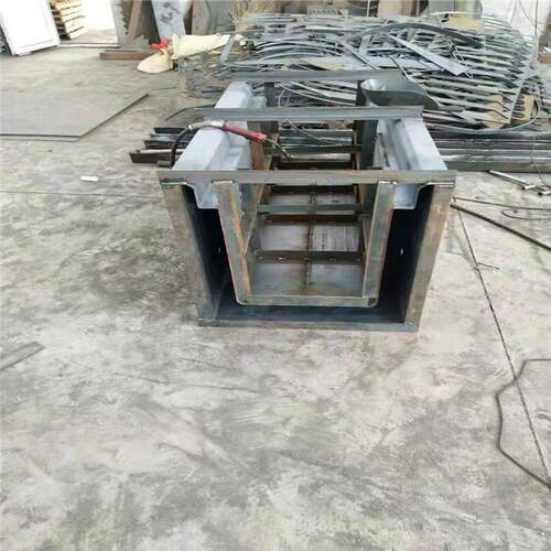 赫润供应320*230*500水槽模具 流水槽钢模具