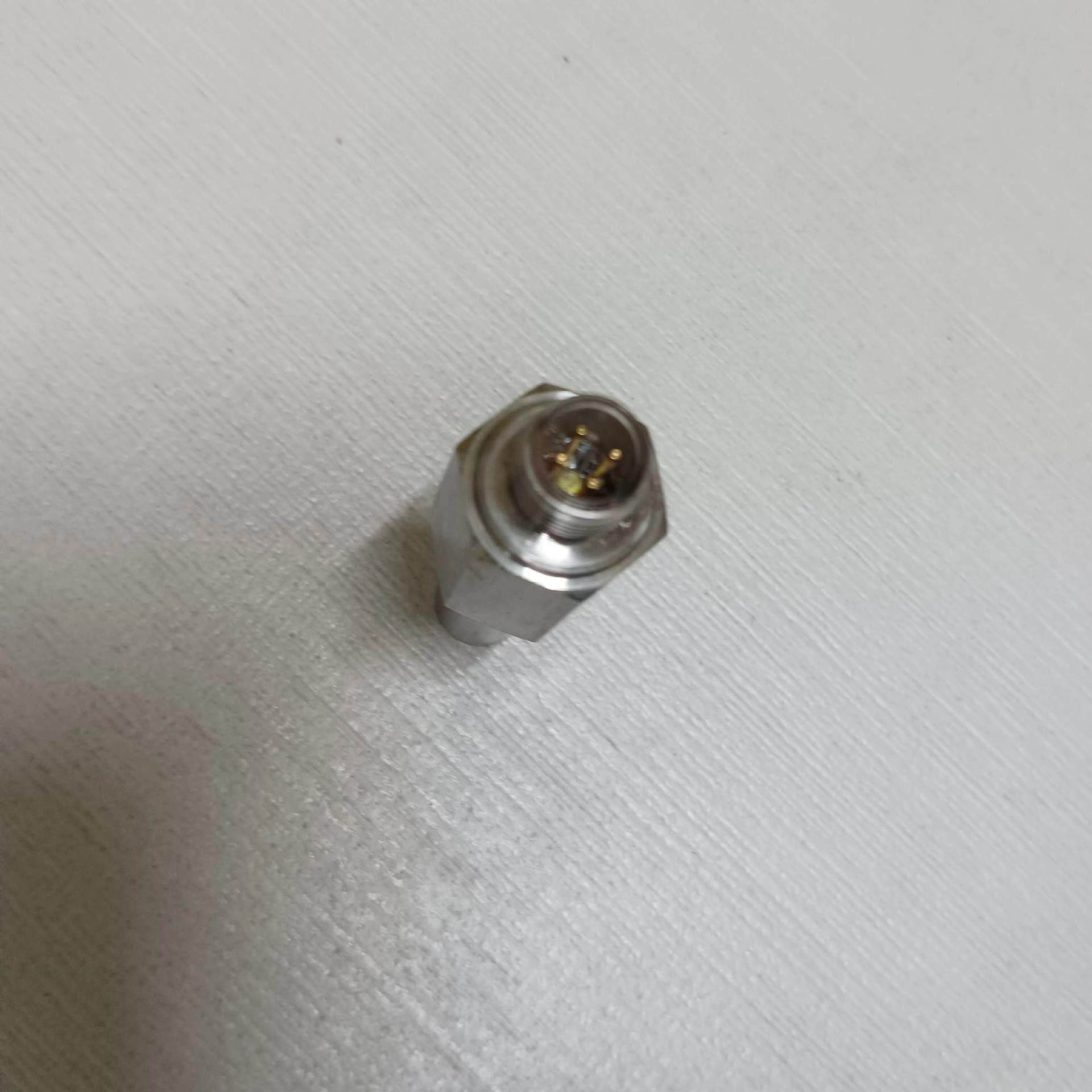 耐高压接近开关BD3-P1-M14S-G耐压500bar 测距1-3mm 现货质保18月