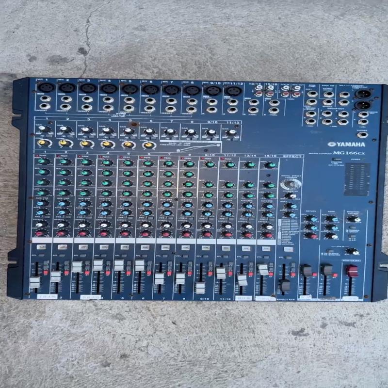 议价骓马哈正品MG166CX调音台没有电源，实物拍摄