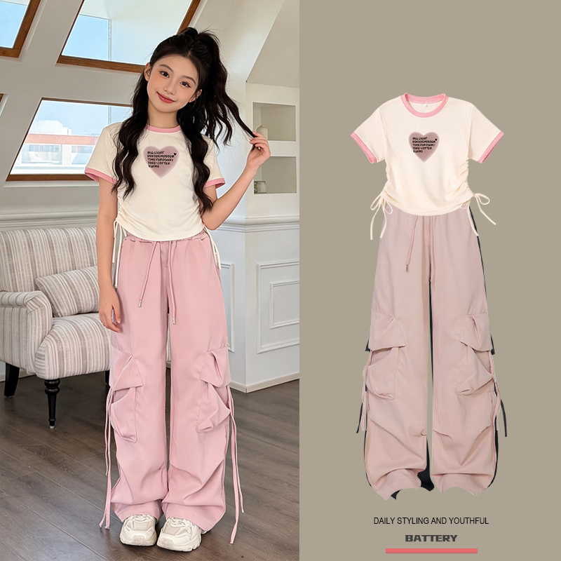 女童夏装女2026爆款洋气休闲风印花短袖T恤中大童潮流工装裤套装