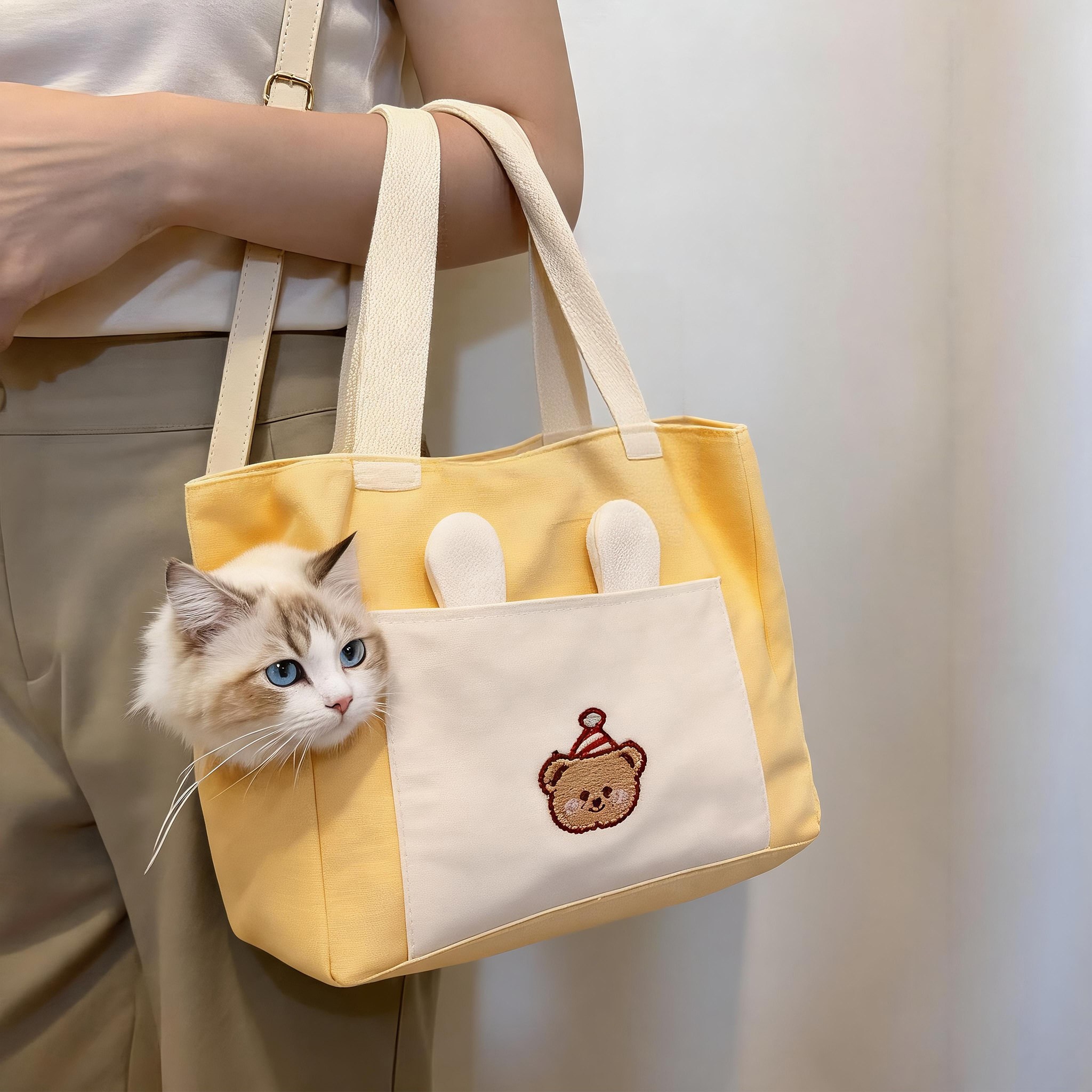 猫包外出便携包斜挎手提猫咪袋子小型犬可露头宠物包便携狗狗背包