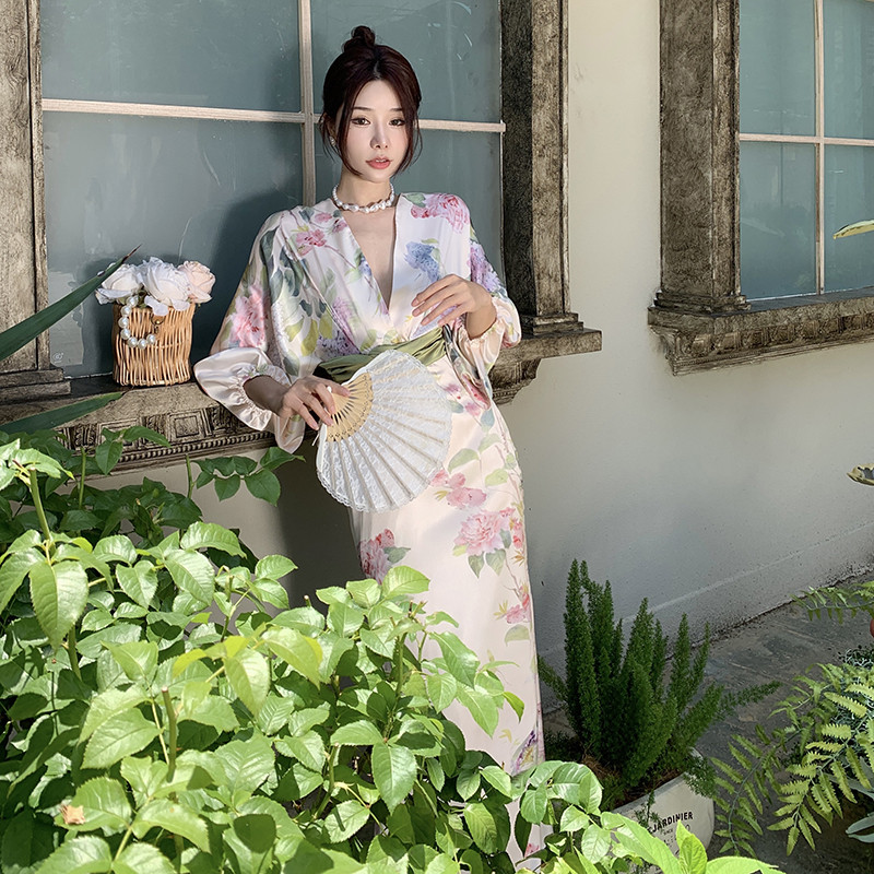 新品新中式国风复古晨袍女新娘结婚伴娘伴印花浴袍轻奢显瘦礼服长