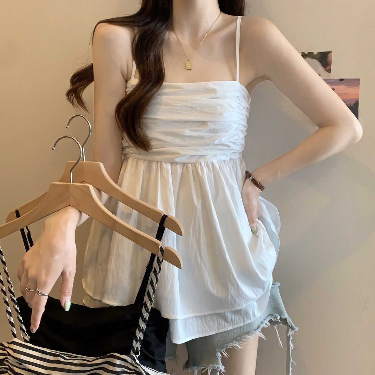 推荐大码条纹吊带背心女夏抹胸外穿胖mm显瘦设计感法式荷叶边无袖