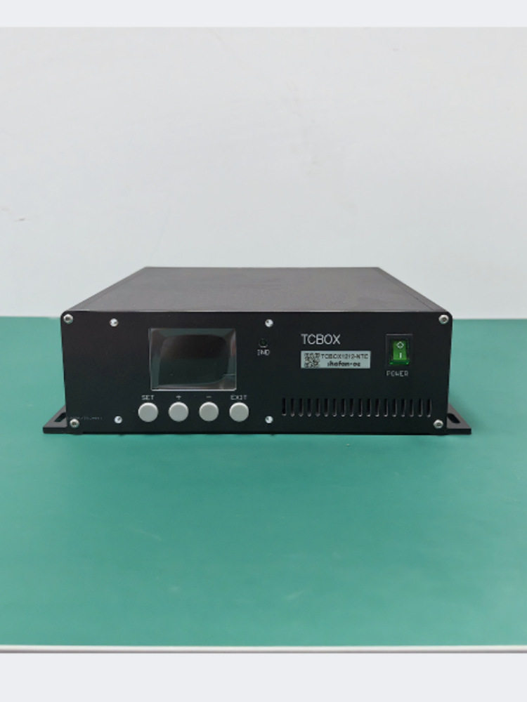 半导体制冷片温控器TEC控温仪PID自动切换加热制冷温控箱TCBOX