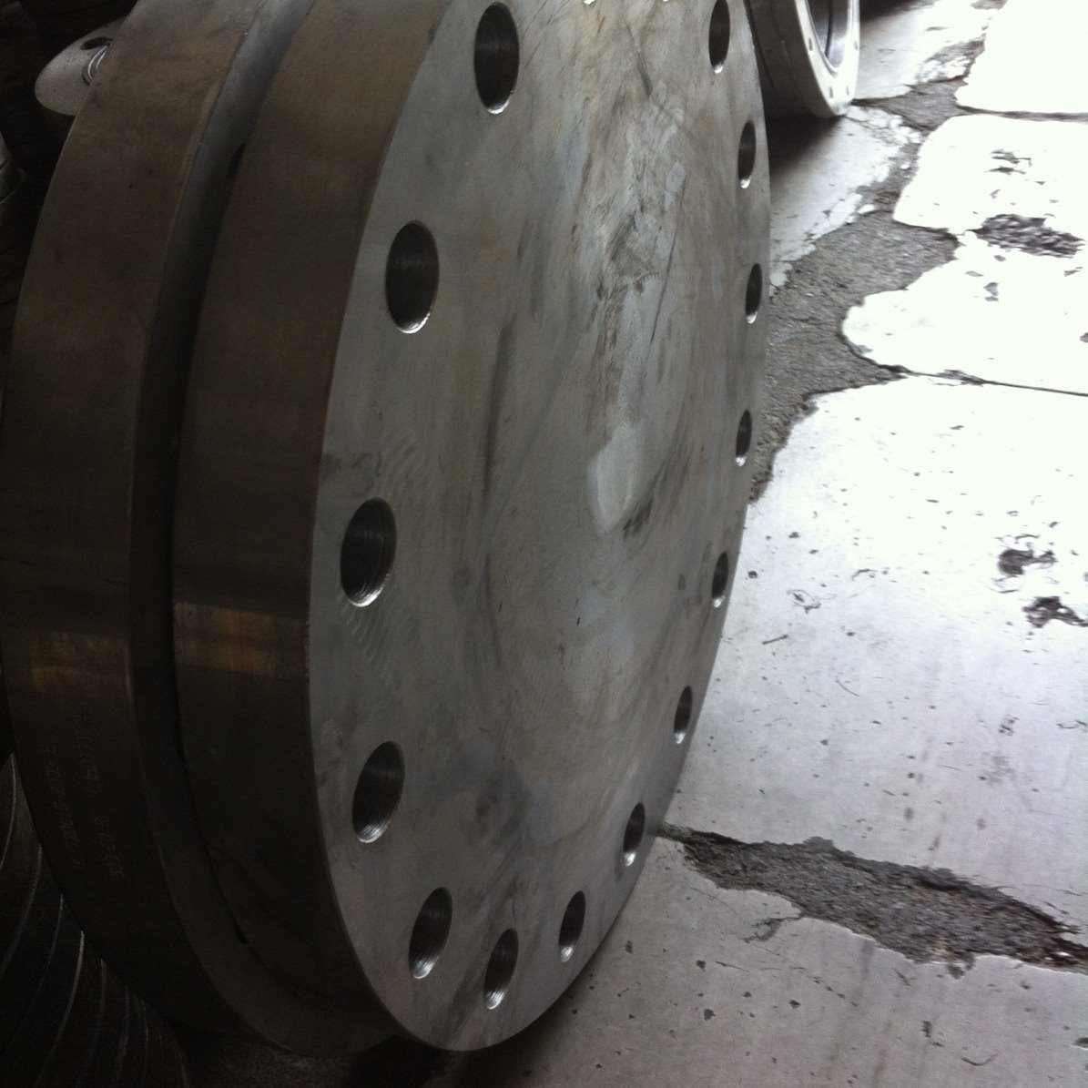 合金钢盲板法兰盖堆焊法兰盖盲板 BL300-300RF 16MND法兰