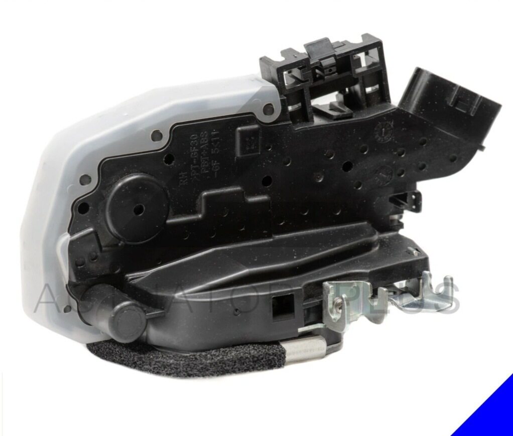 适用Infiniti Q70汽车中控锁块门锁执行器825011MA0A 825001MA0A