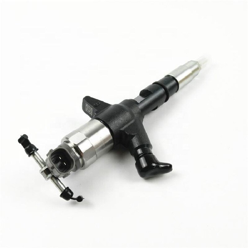 3.9L发动机喷油器 HD785自卸卡车发动机配件 095000-5550