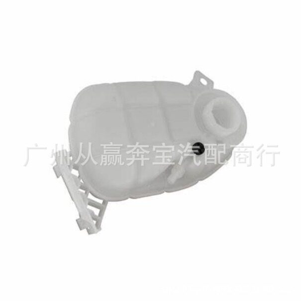 适用于宝马F30F32F36汽车冷却液水箱17137642160膨胀副水壶跨境