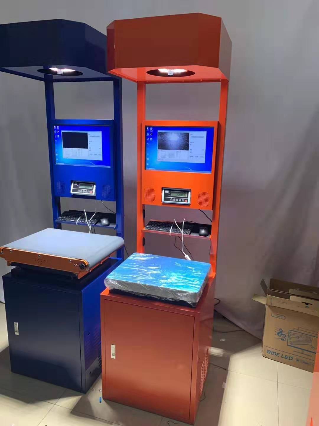 申通快递揽件扫码称重一体机