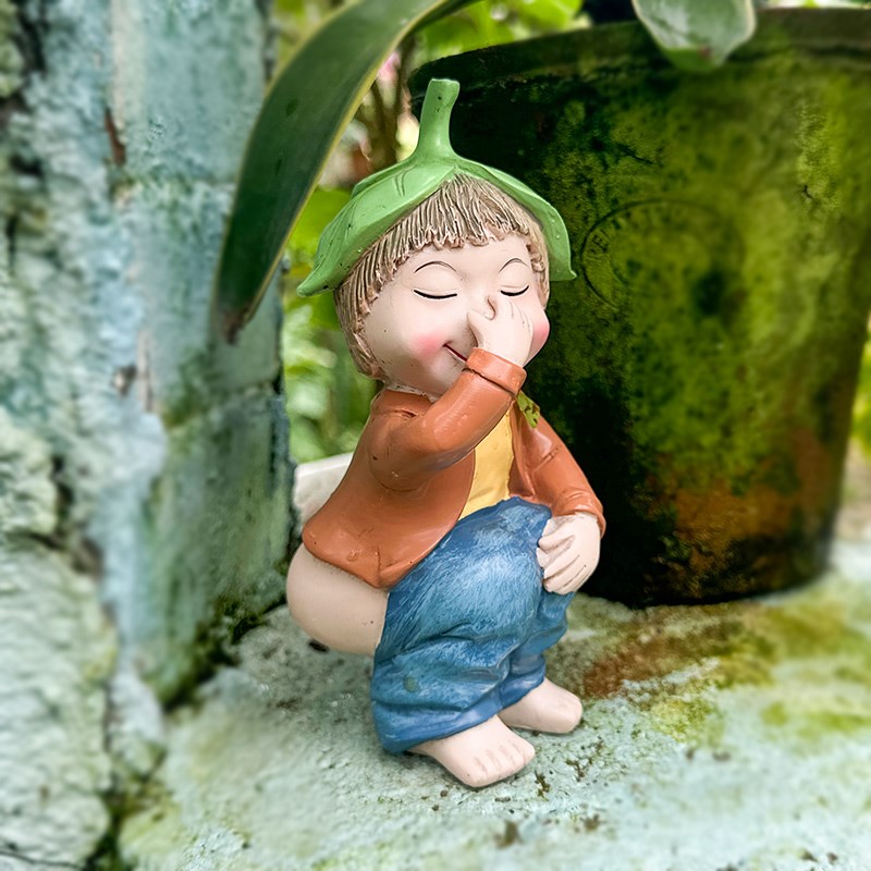 拉臭臭小男孩公仔家居阳台趣味摆件花盆电视柜橱窗茶几有趣装饰品