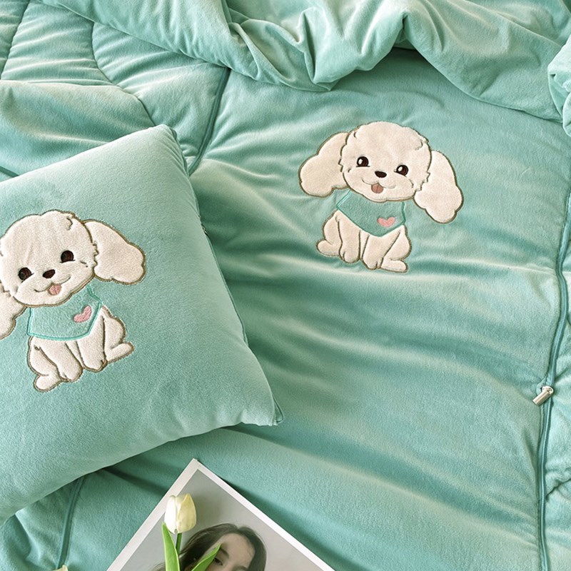 婴儿绒抱枕被子两用车载枕头二合一加厚折叠空调毯午睡办公室汽车